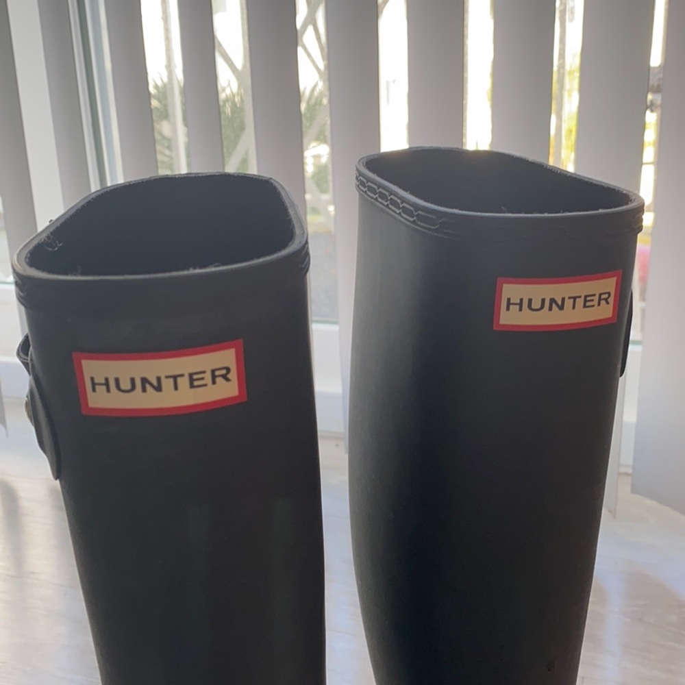 TALL HUNTER RAINBOOTS